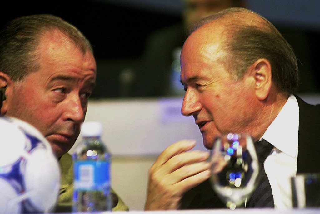 Julio Grondona (left) and Sepp Blatter (right).